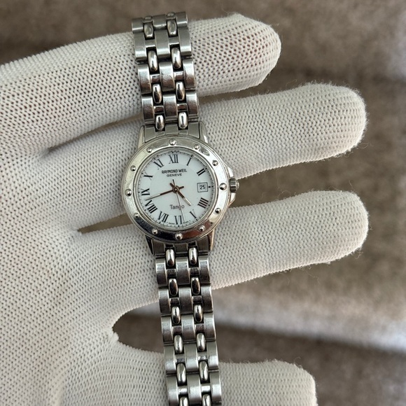 Raymond Weil Geneve Tango Women’s Watch silver - Picture 1 of 9